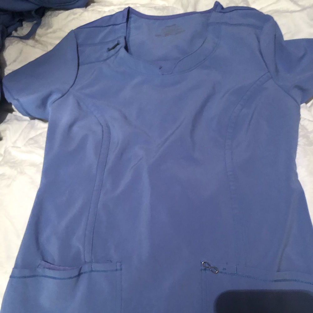 Cherokee scrub top